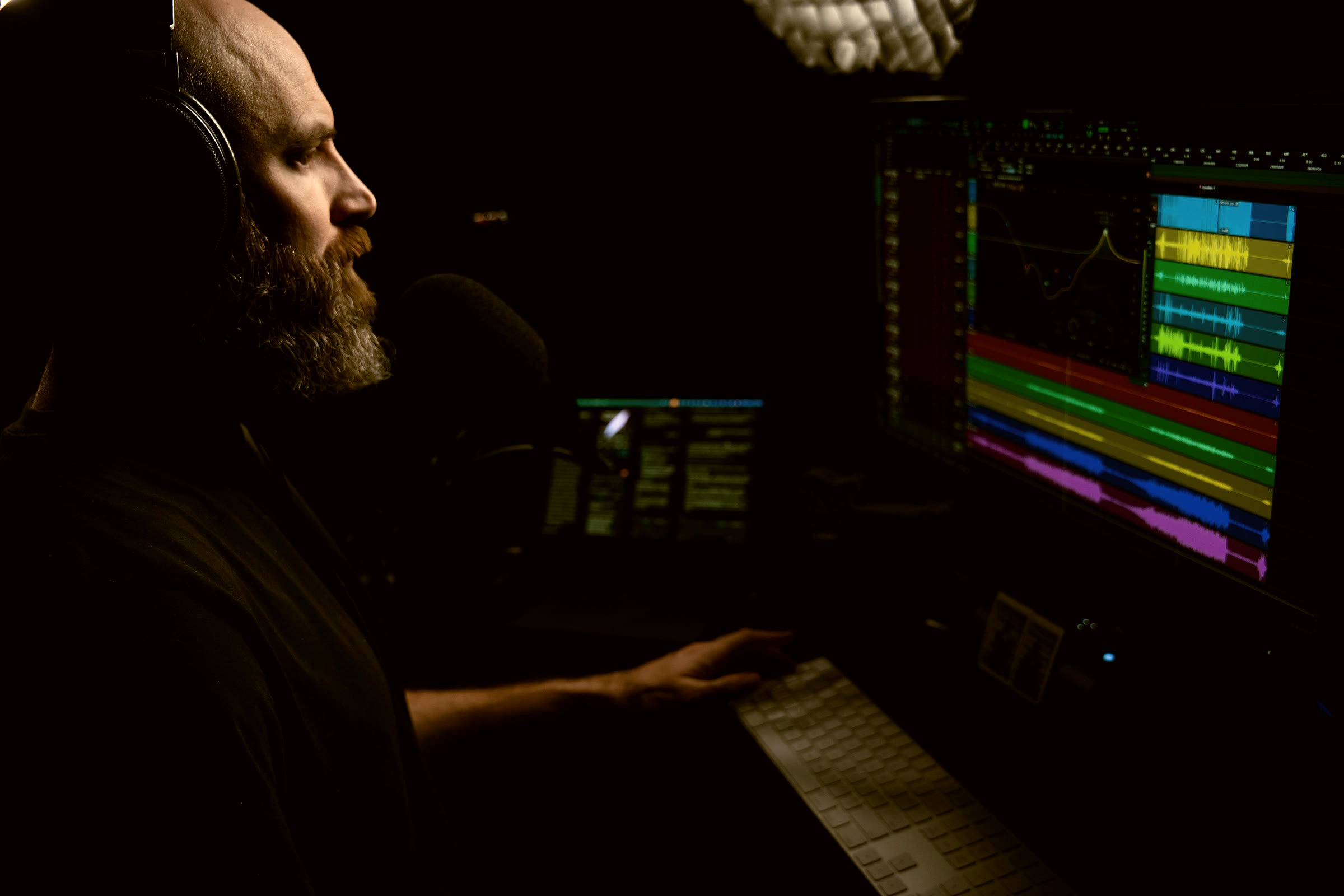 The desk where the records get mixed